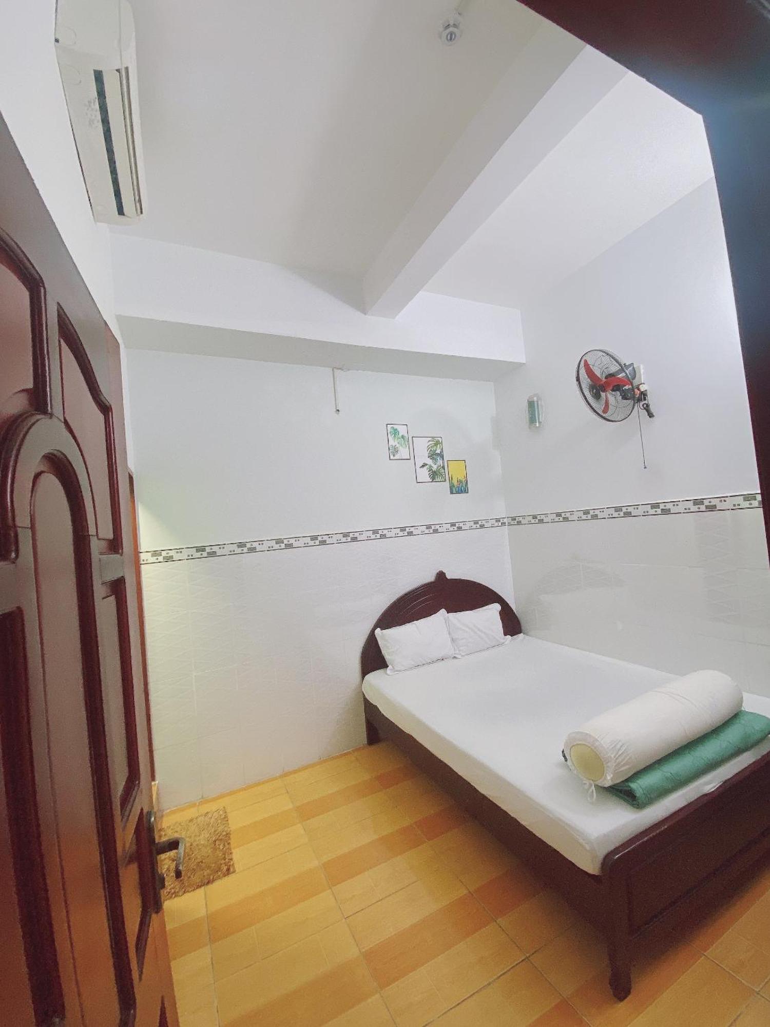 بيت شباب Nha Nghi Cam Tien 2 ها تيان المظهر الخارجي الصورة
